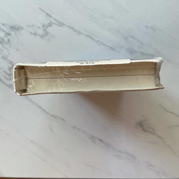 Walt Disney Masterpiece Collection Snow White VHS Tape Clambshell NWT sealed - Picture 8 of 11